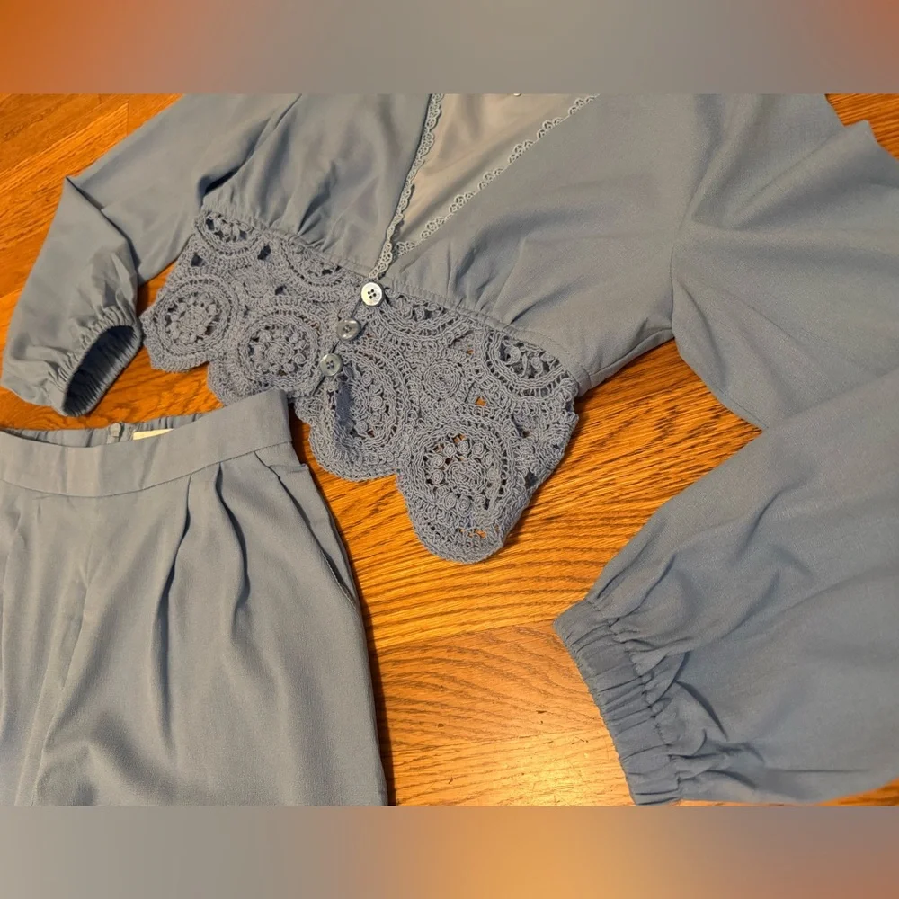 Nwt  two piece wide leg pants and long sleeve matching top size M - Picture 7 of 16